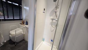 Photo 11- click for photo gallery